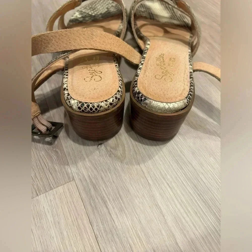 SEYCHELLES Exhilarating Snake Embossed Sandals In Tan Black / Size 7 / - Picture 6 of 7